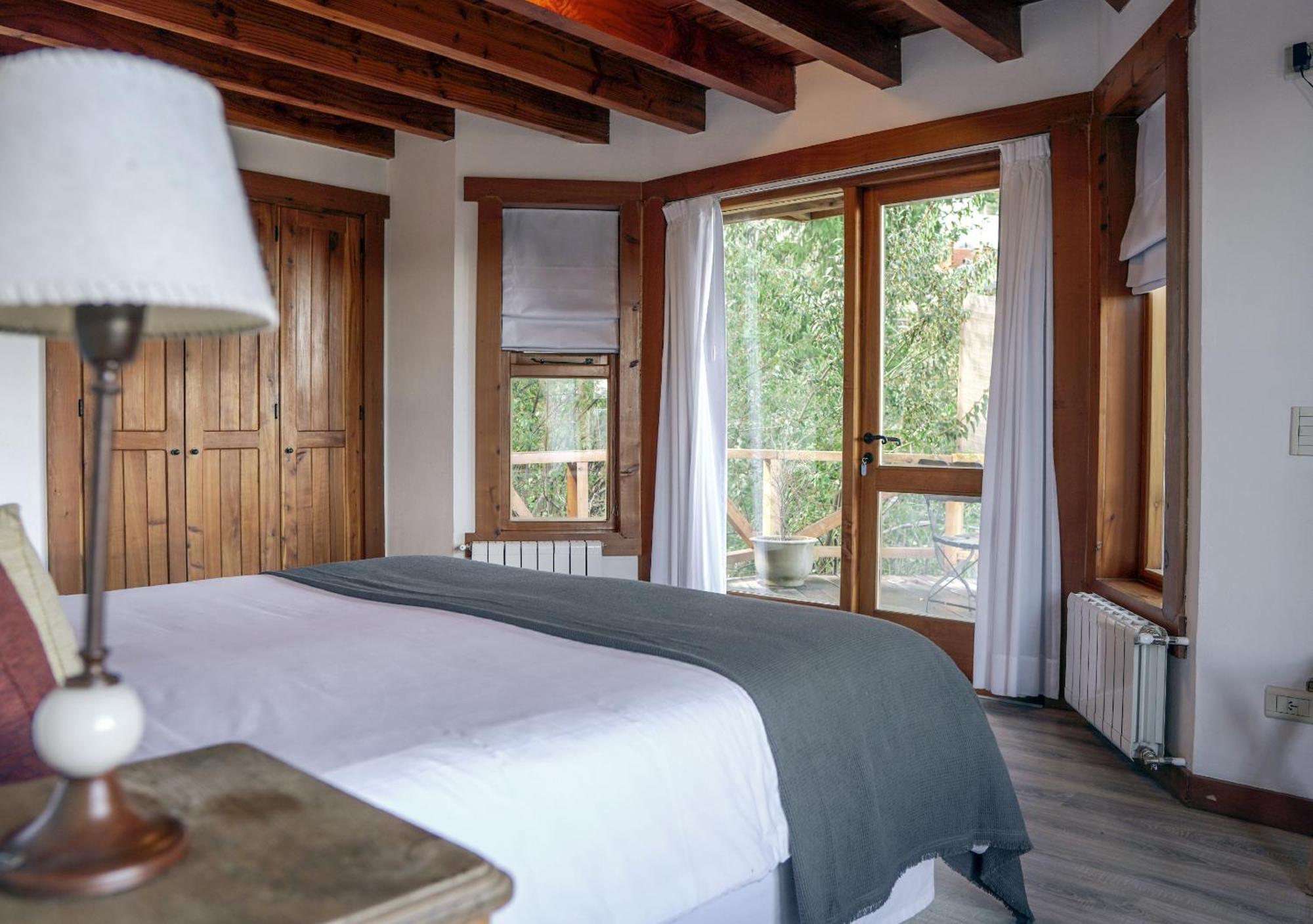 El Bosque By Dot Tradition Villa La Angostura Eksteriør billede